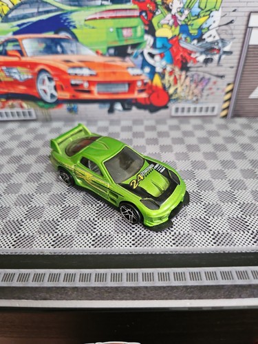 Hot wheels seven - 24/seven, 2003