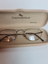 New CHESTERFIELD Round