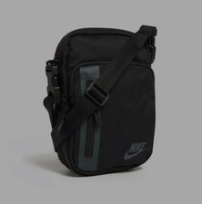 Nike Elemental premium