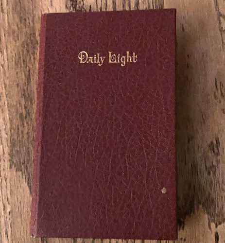 Daily light rsv christian - rsv,