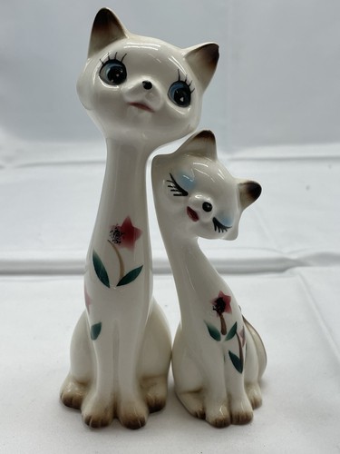 Pair vintage ceramic big eyes - pair,