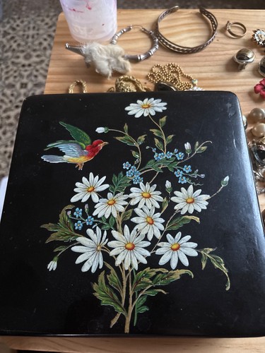 Oriental style lacquered - oriental,