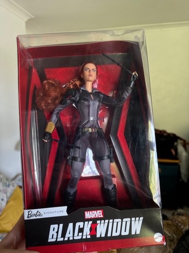 Marvel black widow barbie - black,