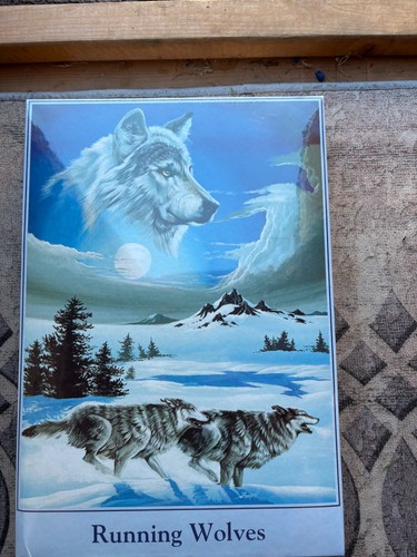 Running wolves 1250 piece - running,