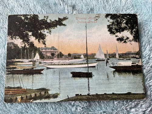 Postcard wherry hotel oulton - postcard,