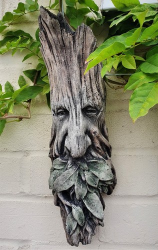 Leafy green man wall - leafy,