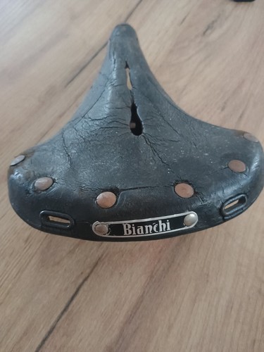 1920s vintage saddle - saddle, black