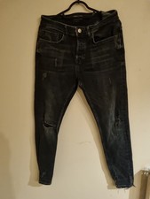 Zara Man Ripped Jeans Button