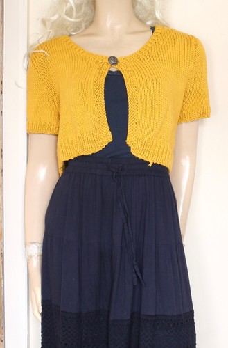 Yellow handknitted short