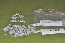 28mm ECW / castings - 24 figs - (104725)