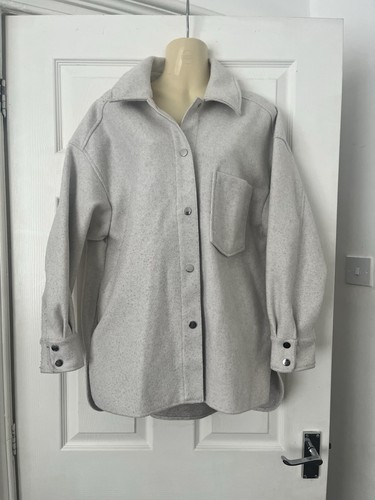 Ladies zara shacket size - zara, m