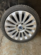 Ford fiesta Titanium mk7 16"