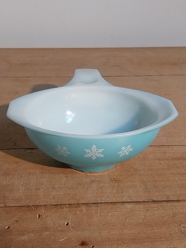 Vintage 1960s pyrex turquoise - 1960s,