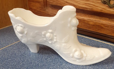 Vintage fenton milk glass - fenton, ?