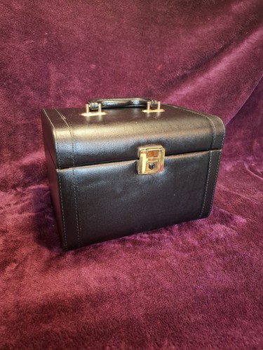 Vintage black vanity case - vintage,