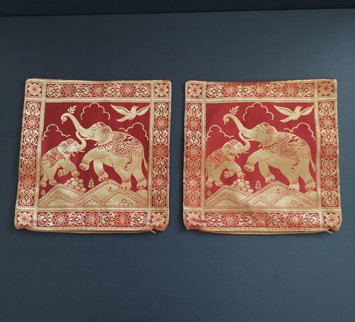 Set small red gold - of,