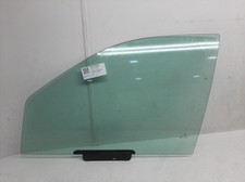 2002 JEEP GRAND CHEROKEE N/S Passengers Left Front Door Window Glass