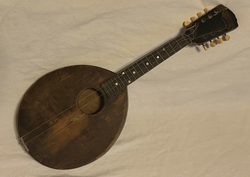 Antique mandolin possible - antique,