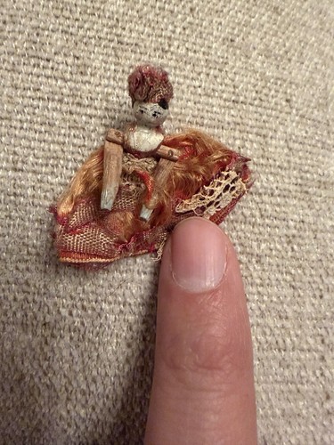 Early wooden peg - wooden, doll