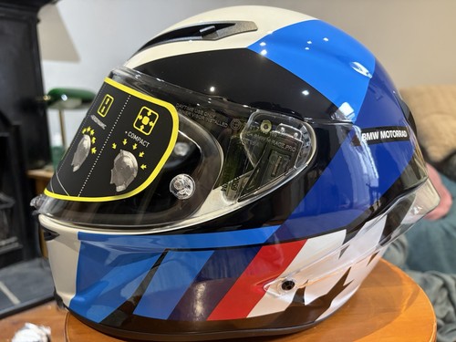 Bmw pro race helmet - race,