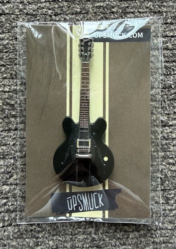 Blink 182 pin - pin, delonge