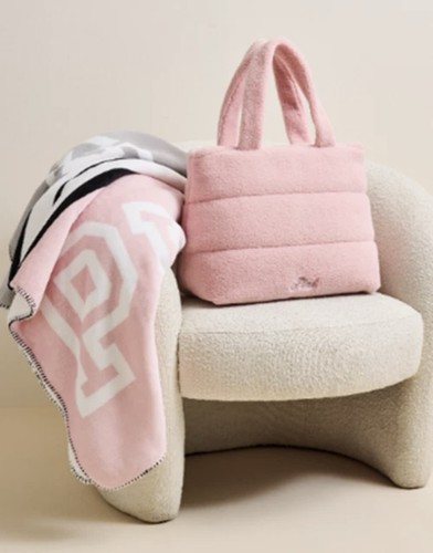 Victoria secret pink - victoria’s, fur