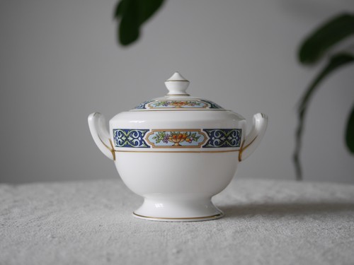 Royal worcester manor - royal,