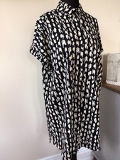 PRIMARK BLACK NUDE PRINT