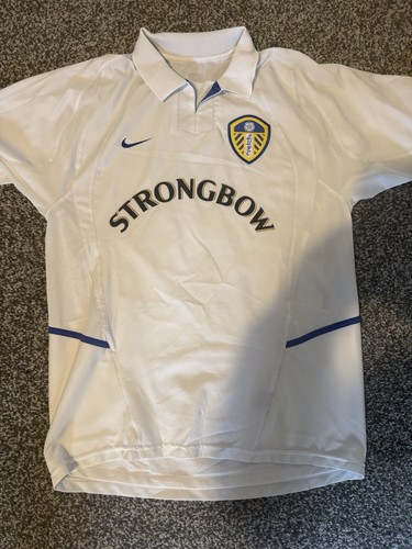 Leeds united home football - leeds,