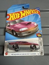 Hot Wheels Matt and Debbie