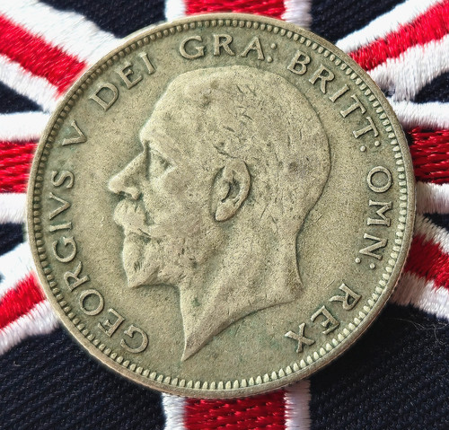 1935 half crown solid - 1935,