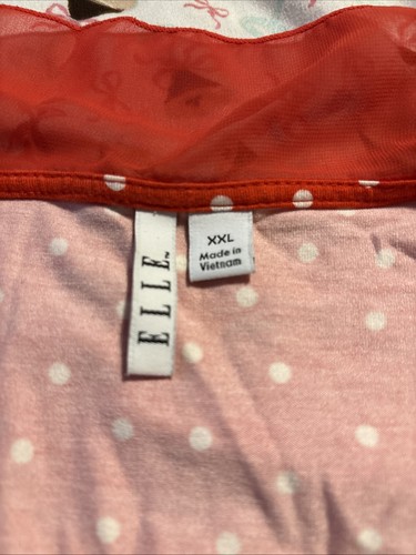 Elle sail away - sail, ruffled