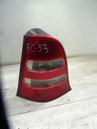 Near side driver light cluster - near,