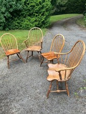 4 Windsor Style Elm Stick Hoop backed chairs 2 Carvers 2 chairs by Stickley