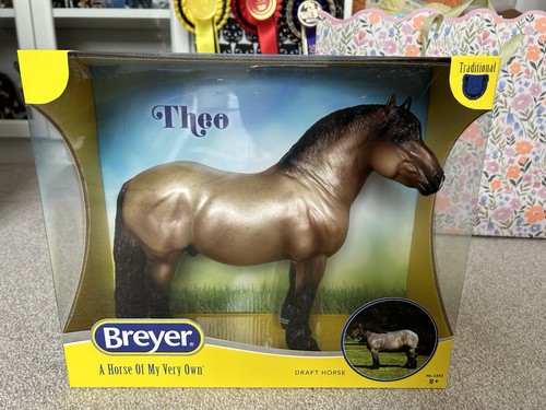 Breyer horse traditional 9 - horse, 1:9