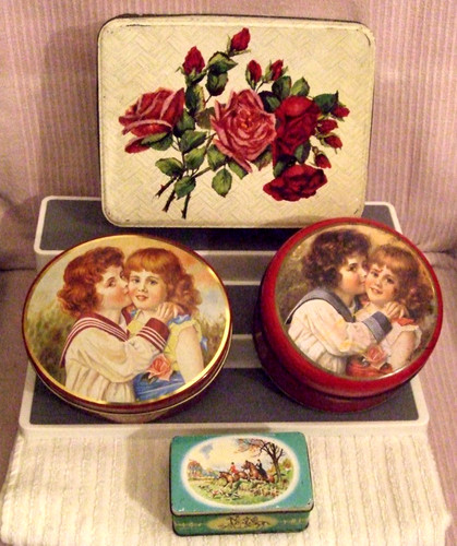 Collectible rare tins - "rare", x