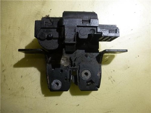8200947699 lock tailgate - 8200947699,