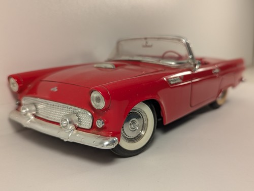 Revell 1955 ford - 1:18,