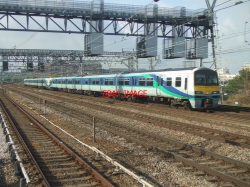 Photo class 321 car emu - , no