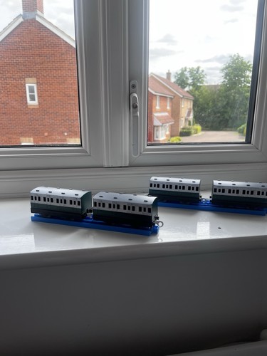 Custom tomy sodor small green - tomy,