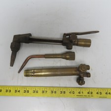 Vickers model cutting - model,