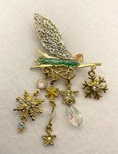 Kirks Folly Brooch Christmas