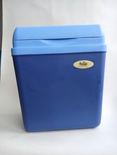 ROYAL  Picnic Cool Box 12 Volt Car Plug In Blue 