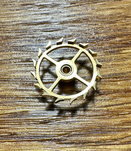 Escape wheel with hub for - with, wwii