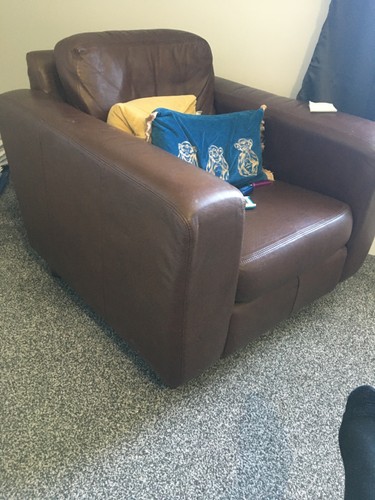 Arm chair great - arm, condition