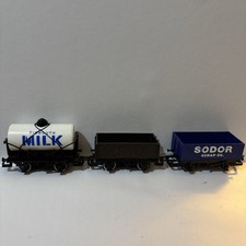 Hornby Thomas R1O8 Sodor Scrap Co, R107 Troublesome truck & R105 Tidmouth Milk 