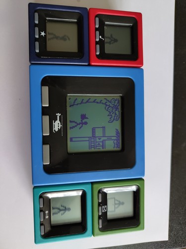 Radica cube world set of - radica.,