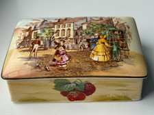 1940 Stunning Royal Winton