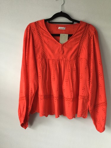 Bnwt red boho top size - red,