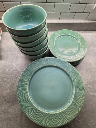 Habitat dinner set for six - dinner,